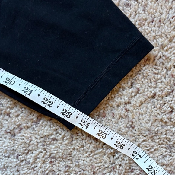 lululemon athletica Align Black Leggings - Picture 4 of 7